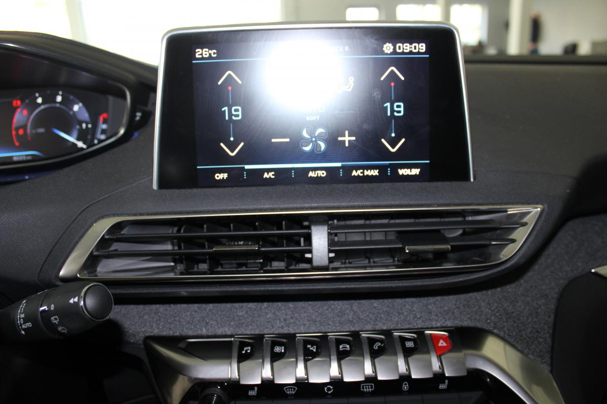 Peugeot 3008 SUV