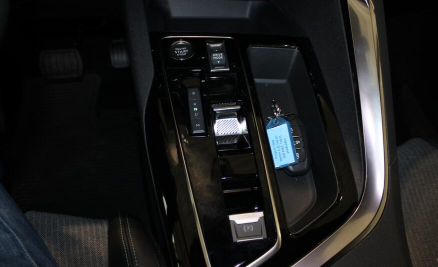 Peugeot 5008 SUV