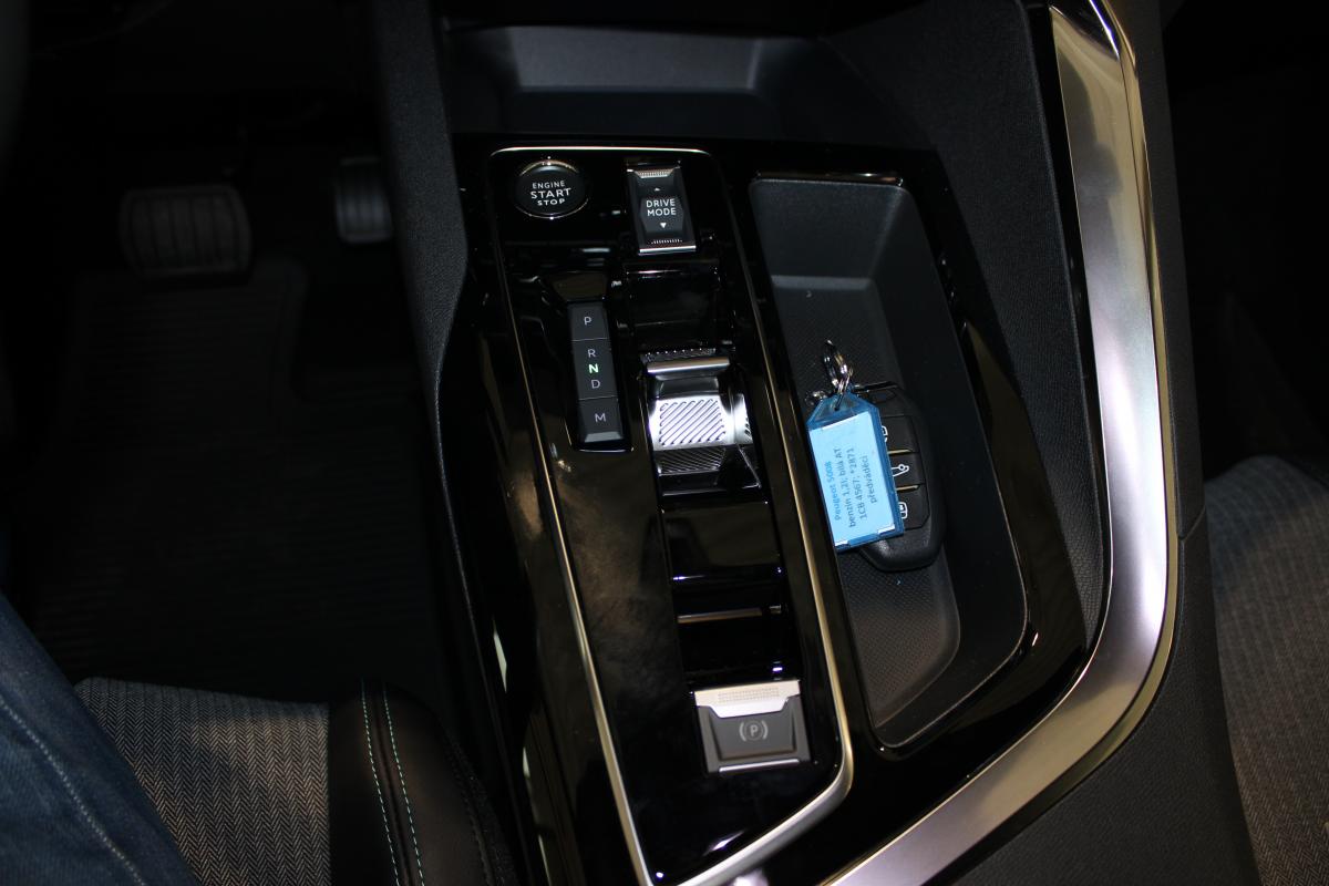 Peugeot 5008 SUV
