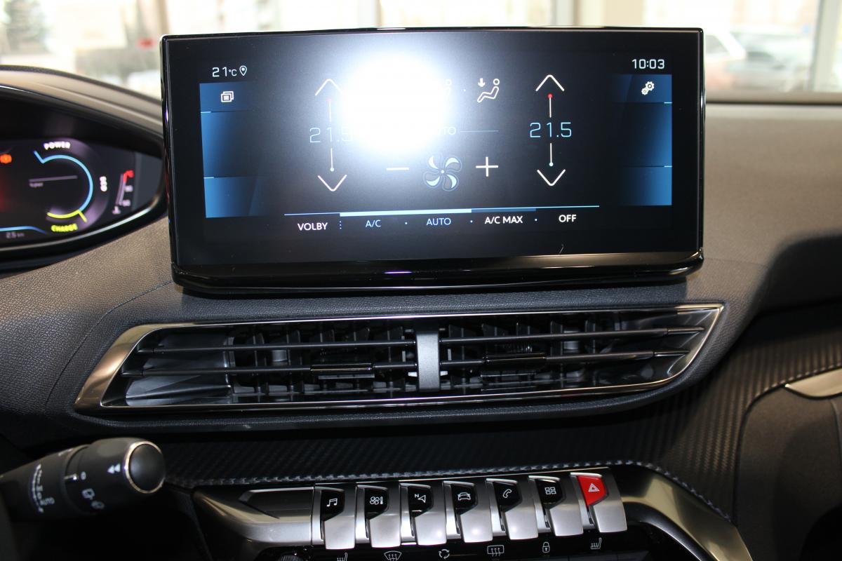 Peugeot 5008 SUV