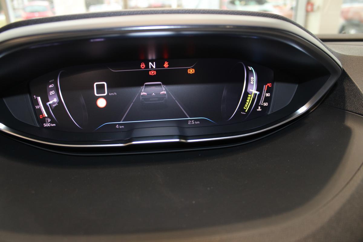 Peugeot 5008 SUV