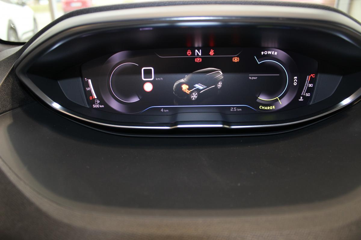 Peugeot 5008 SUV
