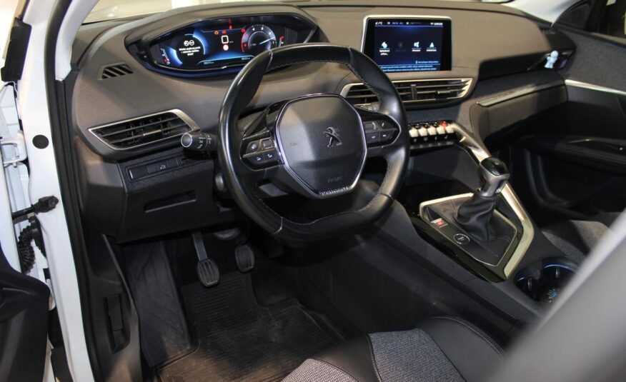 Peugeot 3008 SUV