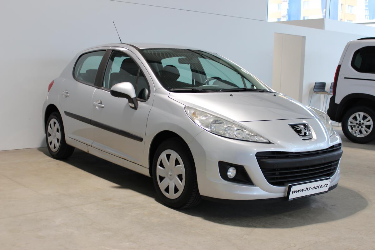 Peugeot 207 hatchback