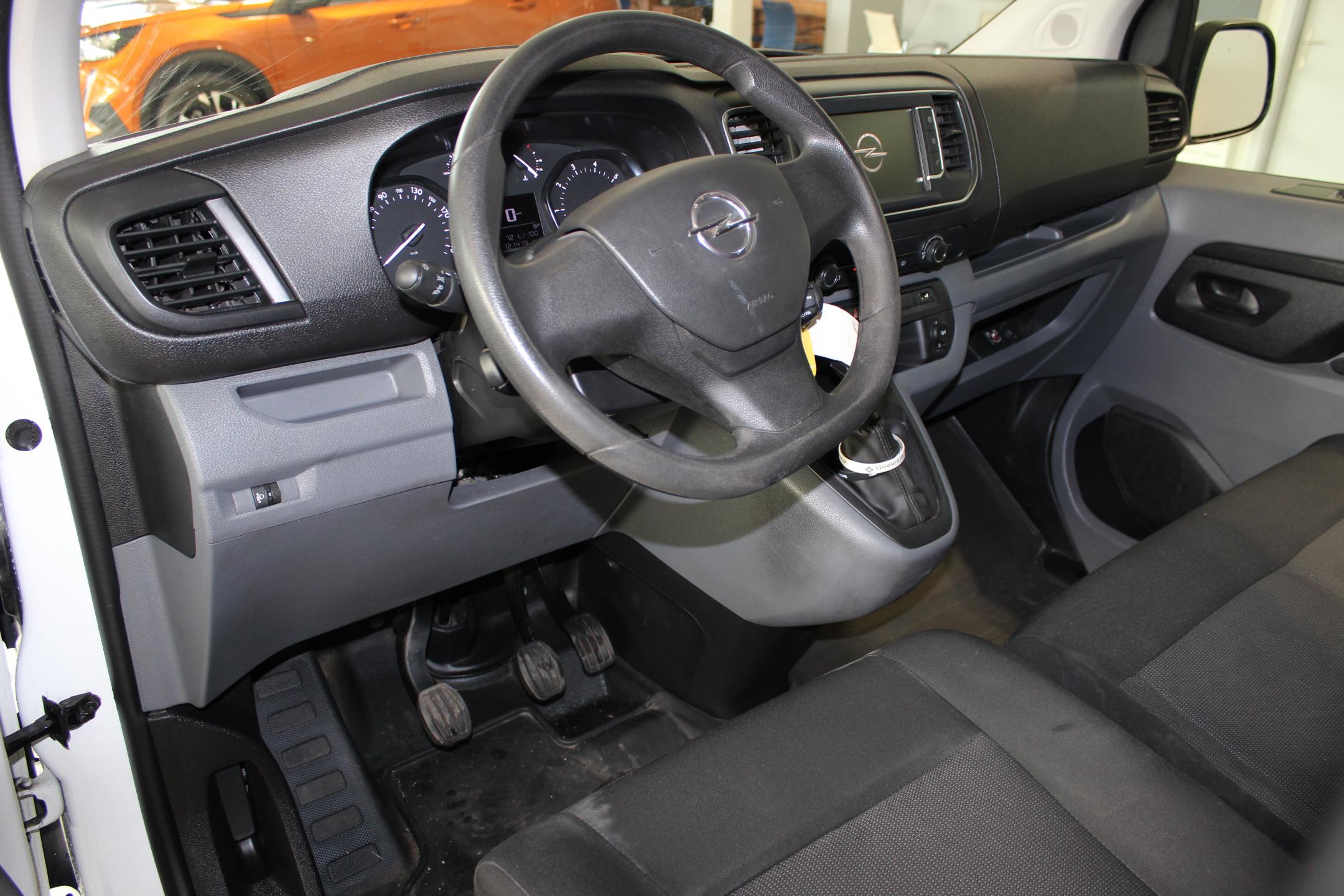 Opel Vivaro kombi