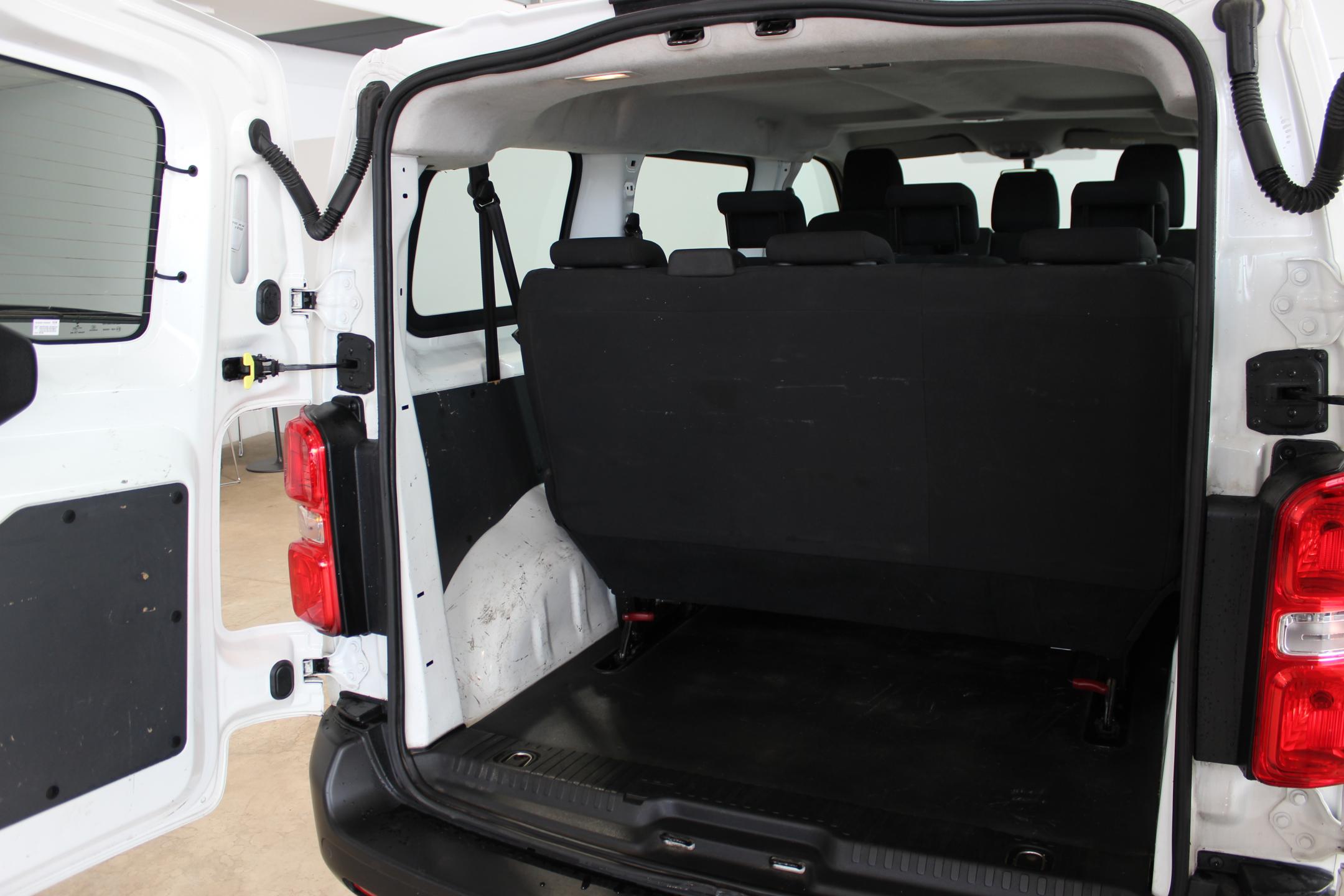 Opel Vivaro kombi
