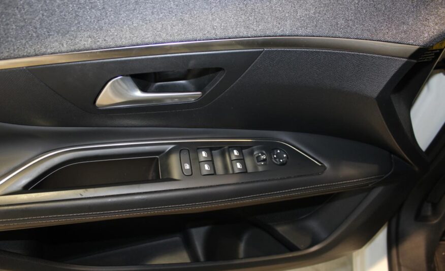 Peugeot 3008 SUV