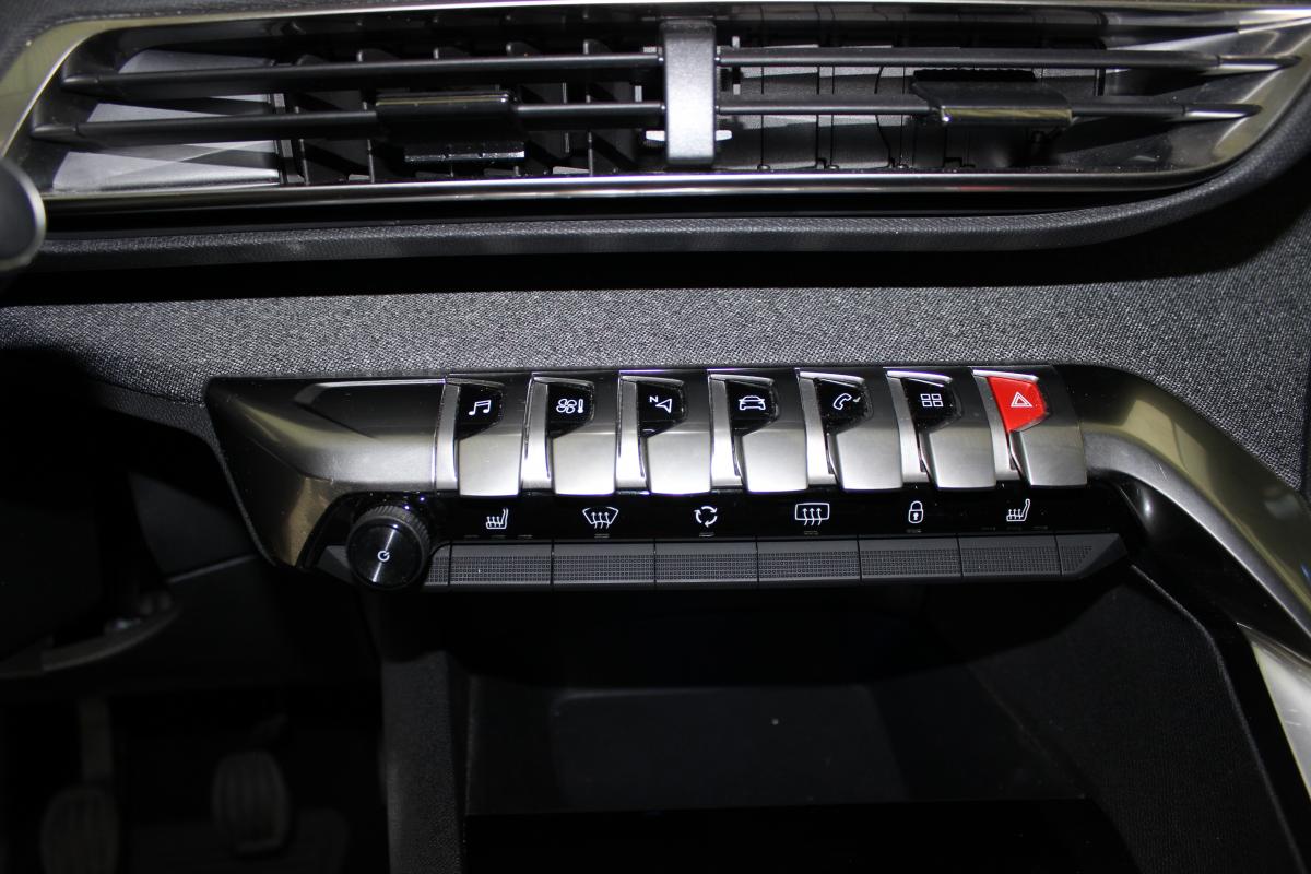 Peugeot 3008 SUV
