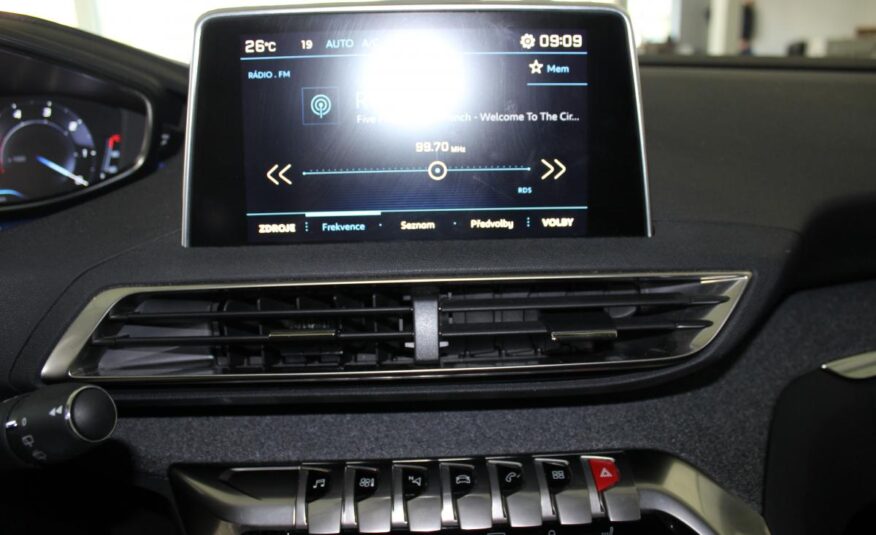 Peugeot 3008 SUV