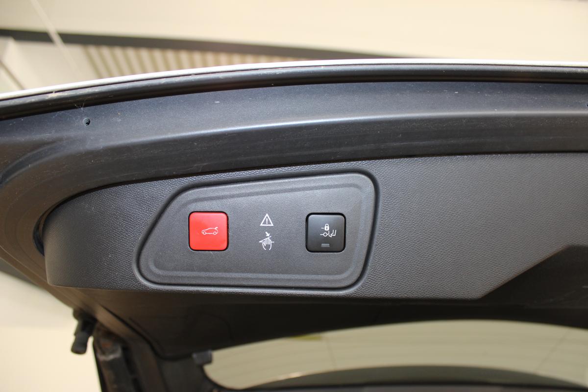 Peugeot 3008 SUV