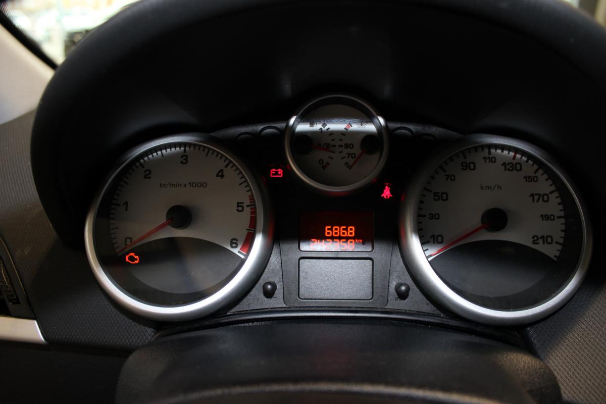 Peugeot 207 hatchback