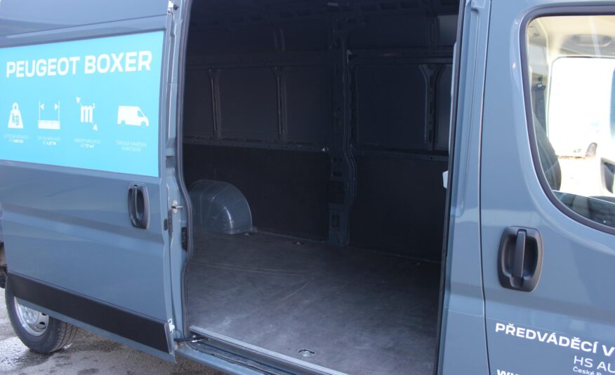 Peugeot Boxer skříň