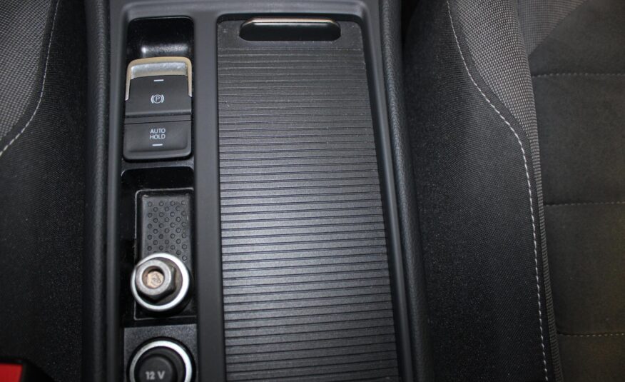 Volkswagen Golf hatchback