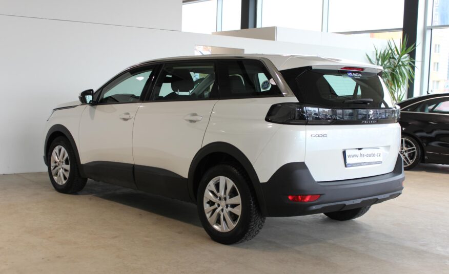 Peugeot 5008 SUV