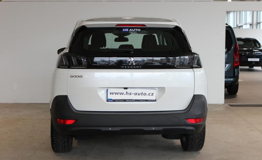 Peugeot 5008 SUV