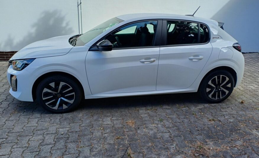 Peugeot 208 hatchback
