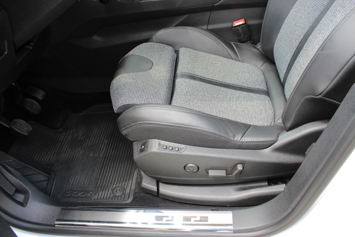 Peugeot 5008 VAN