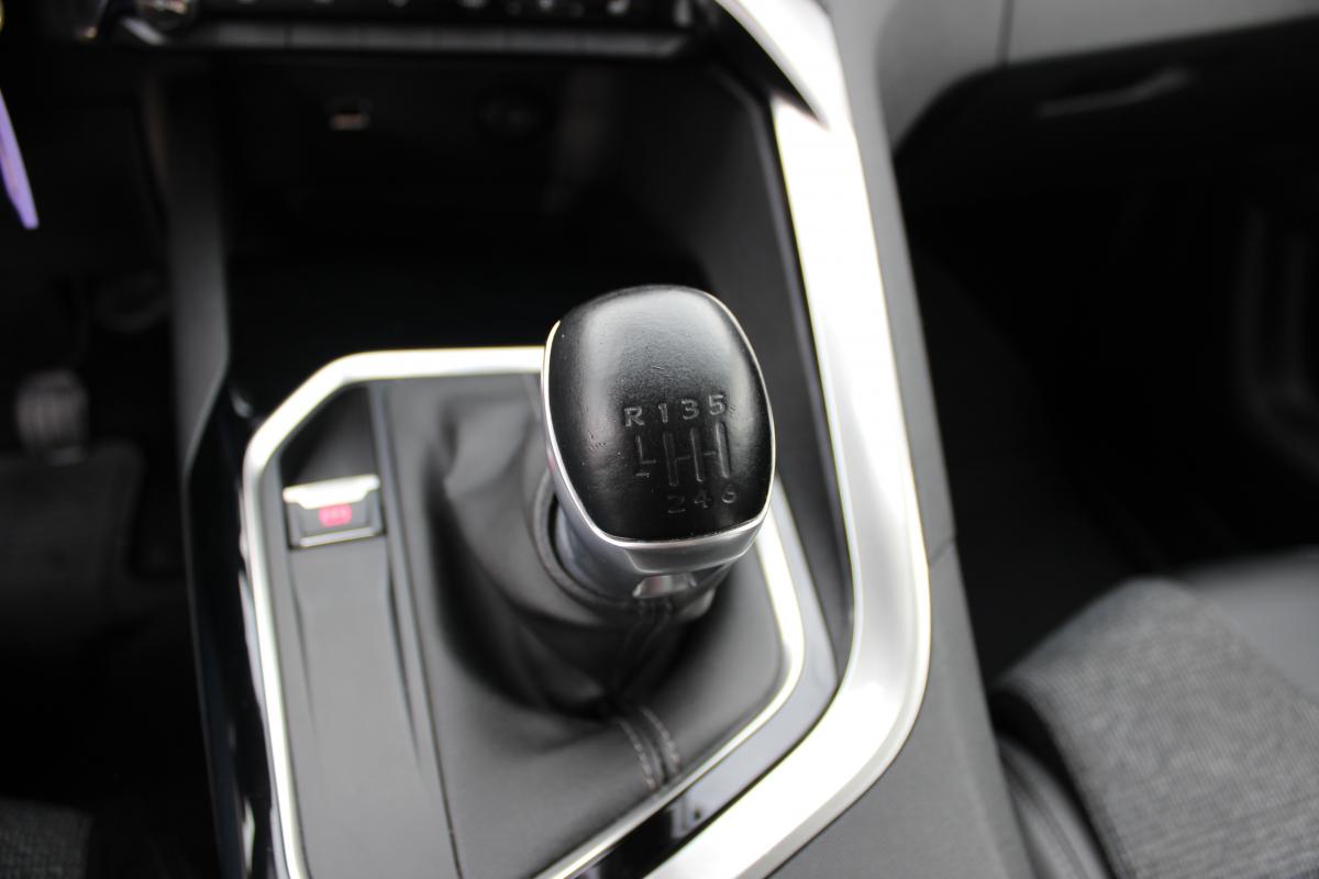 Peugeot 5008 SUV