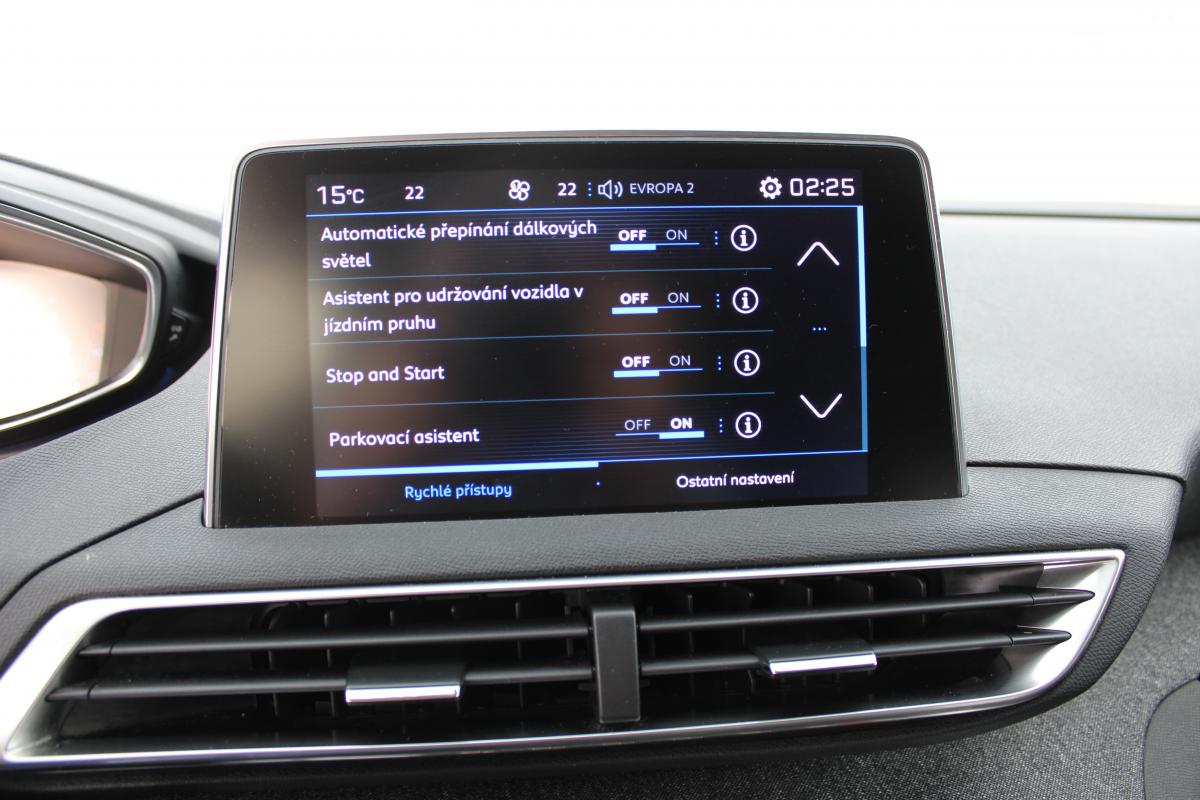 Peugeot 5008 SUV