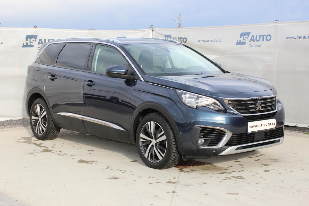 Peugeot 5008 SUV