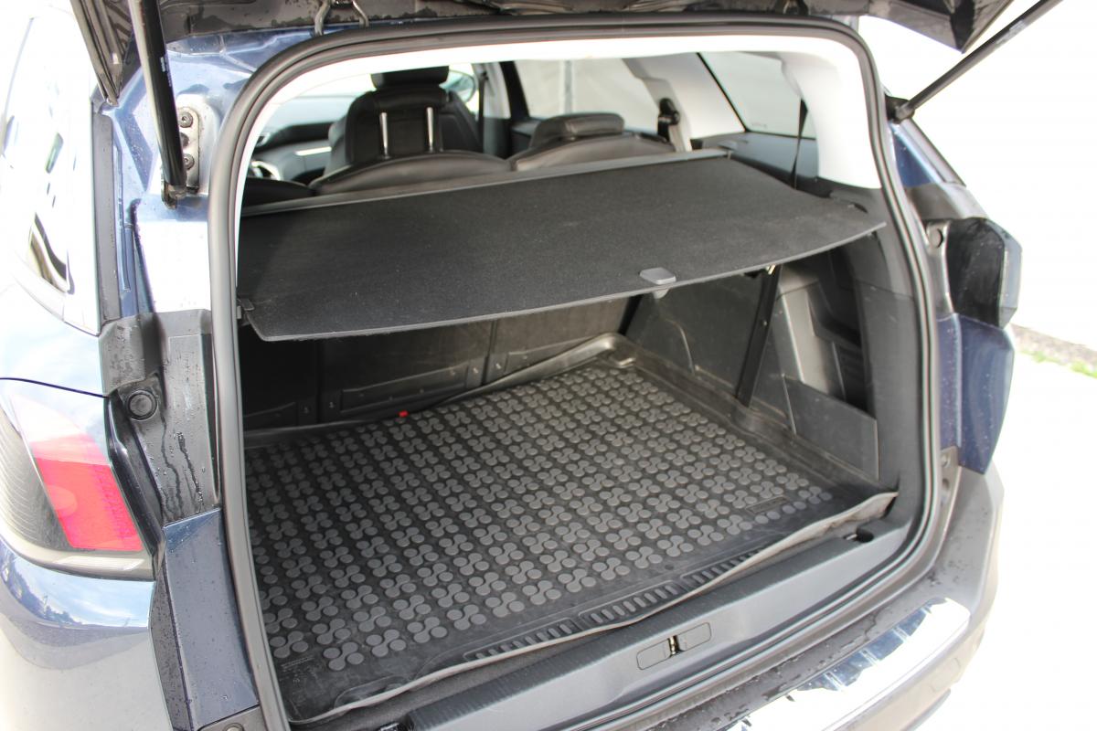 Peugeot 5008 SUV