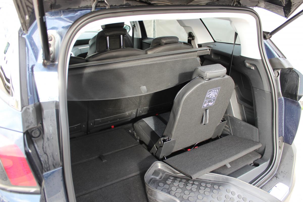 Peugeot 5008 SUV
