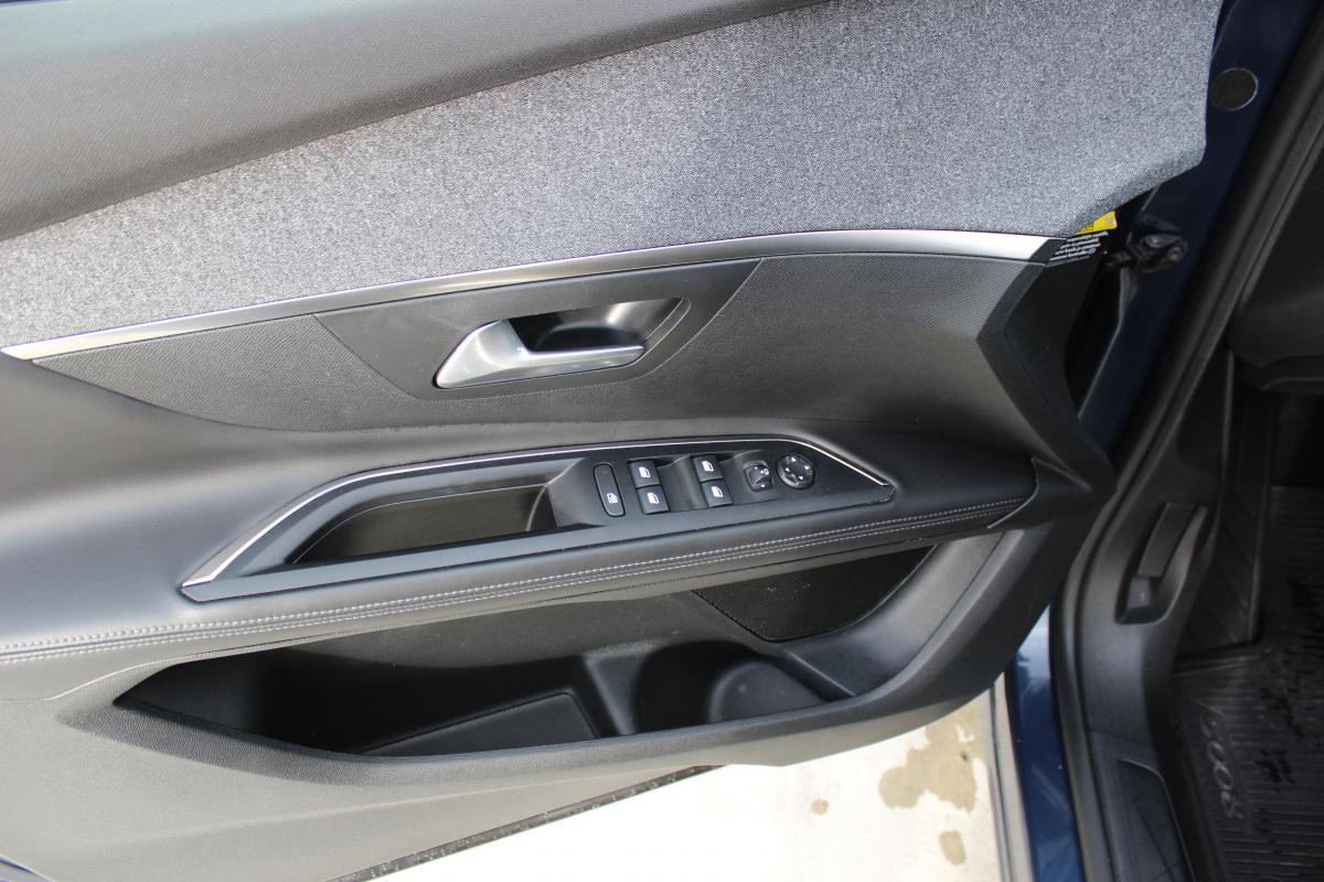 Peugeot 5008 SUV