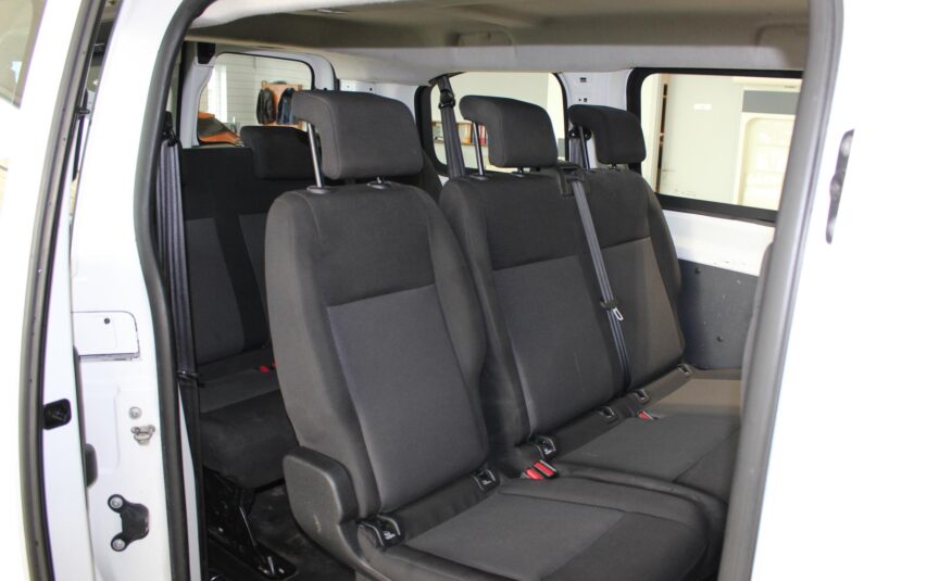 Opel Vivaro kombi
