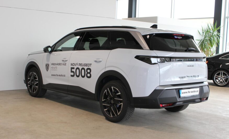 Peugeot 5008 SUV