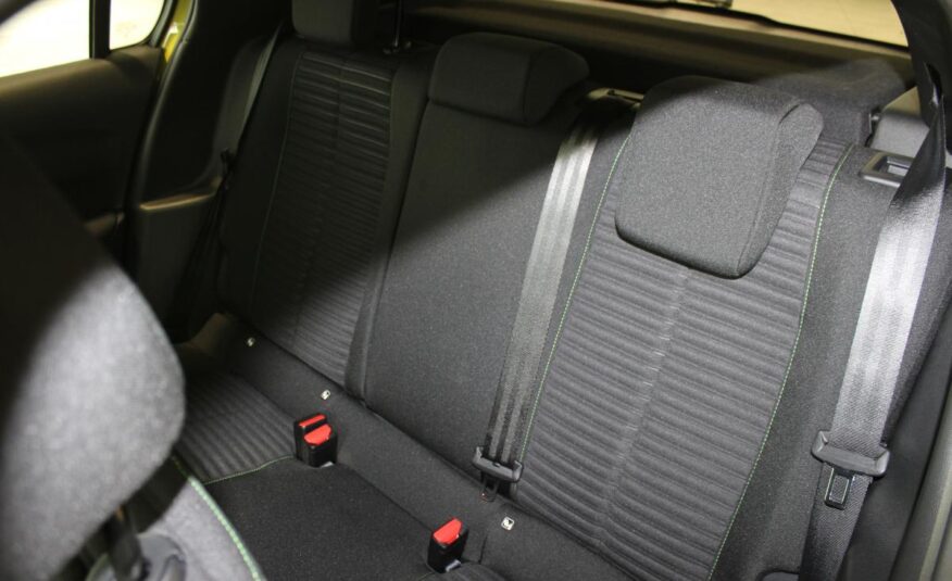 Peugeot 208 hatchback