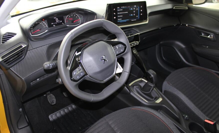 Peugeot 208 hatchback