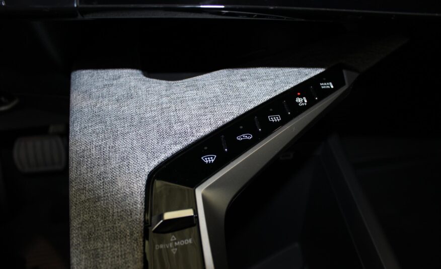 Peugeot 5008 SUV