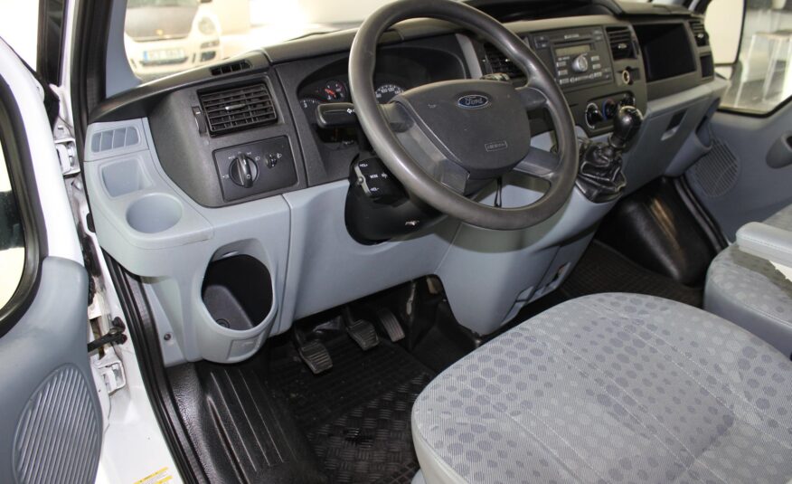 Ford Transit valník