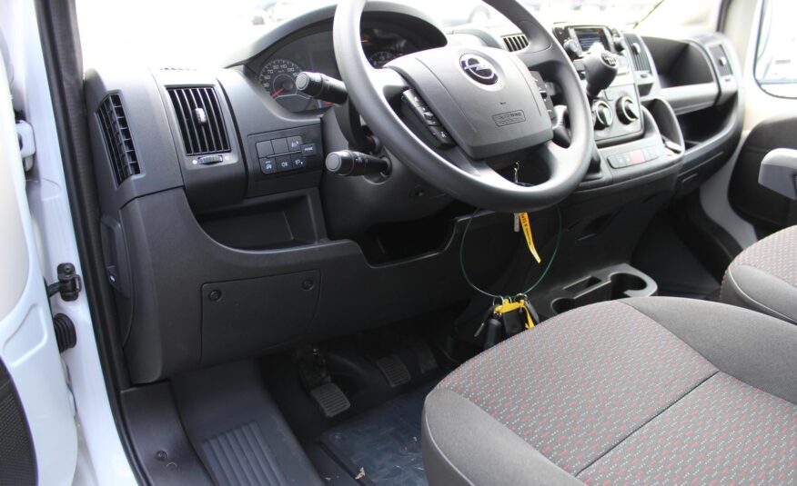 Opel Movano skříň