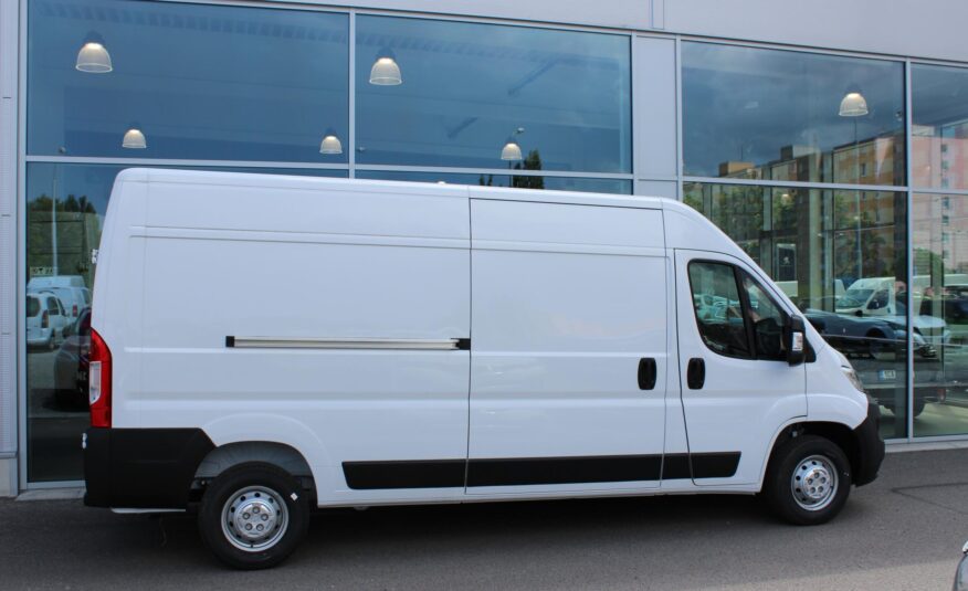 Opel Movano skříň