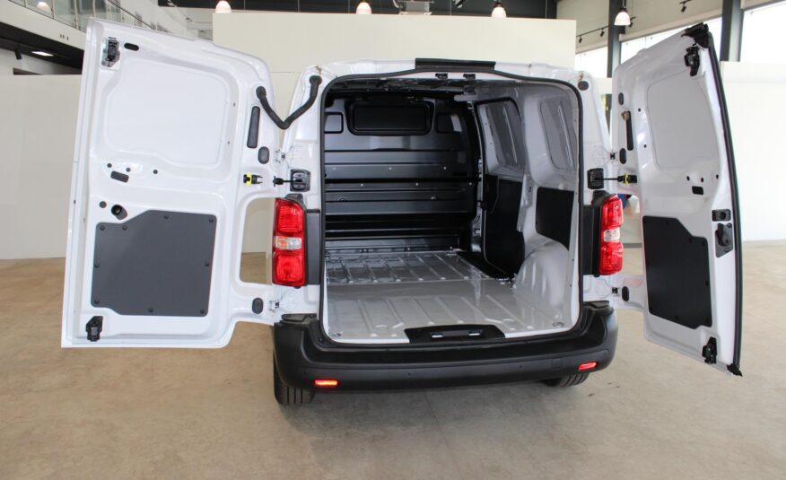 Opel Vivaro skříň