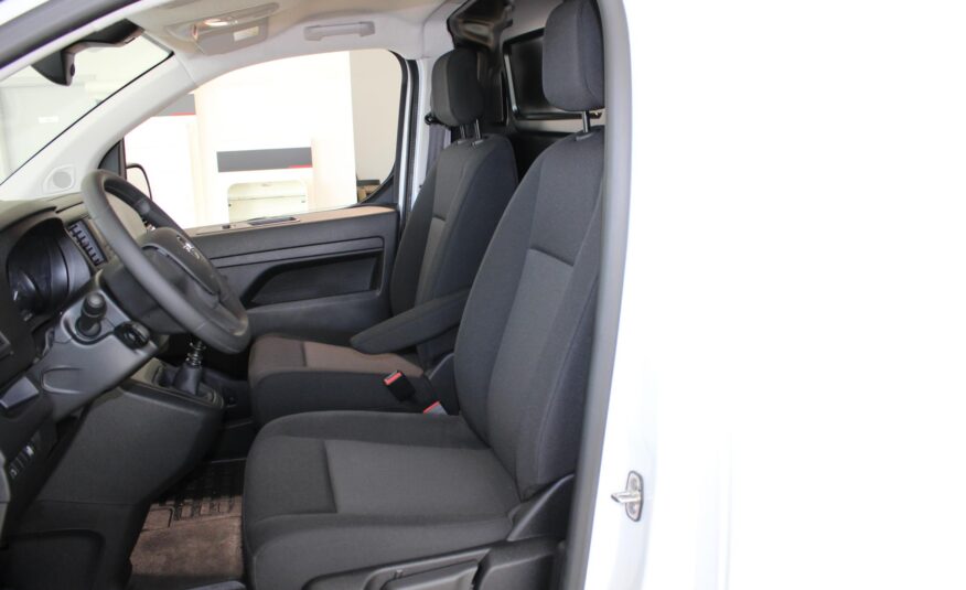 Opel Vivaro skříň