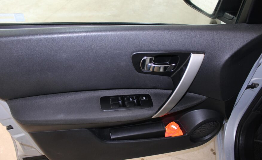 Nissan Qashqai SUV