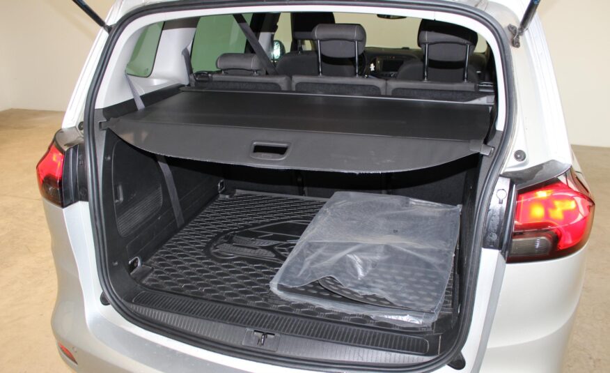 Opel Zafira MPV