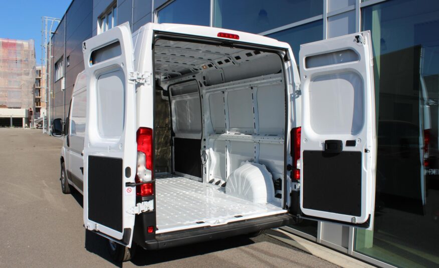Peugeot Boxer užitkové
