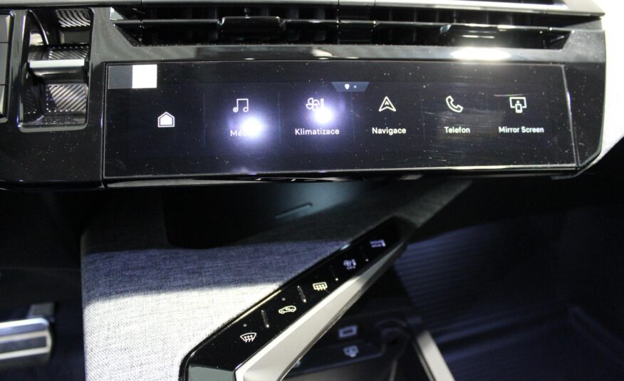 Peugeot 5008 SUV
