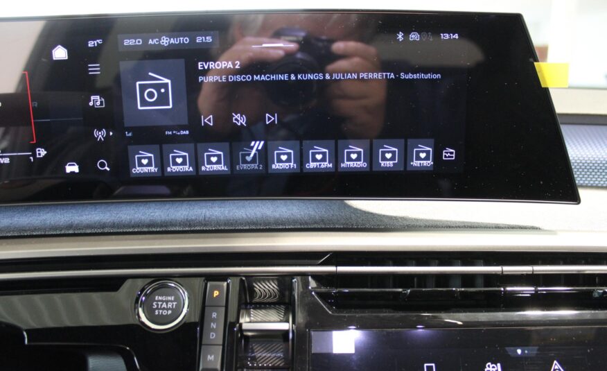 Peugeot 5008 SUV