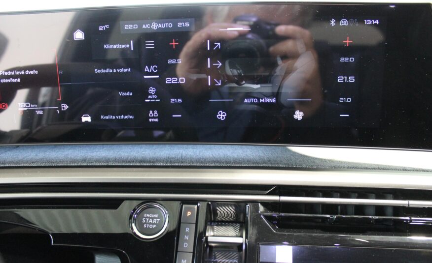 Peugeot 5008 SUV