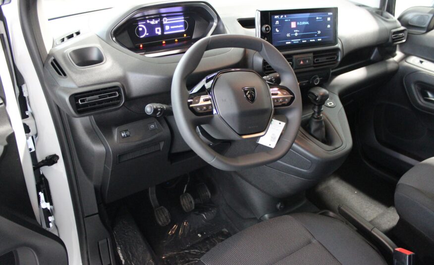 Peugeot Partner skříň
