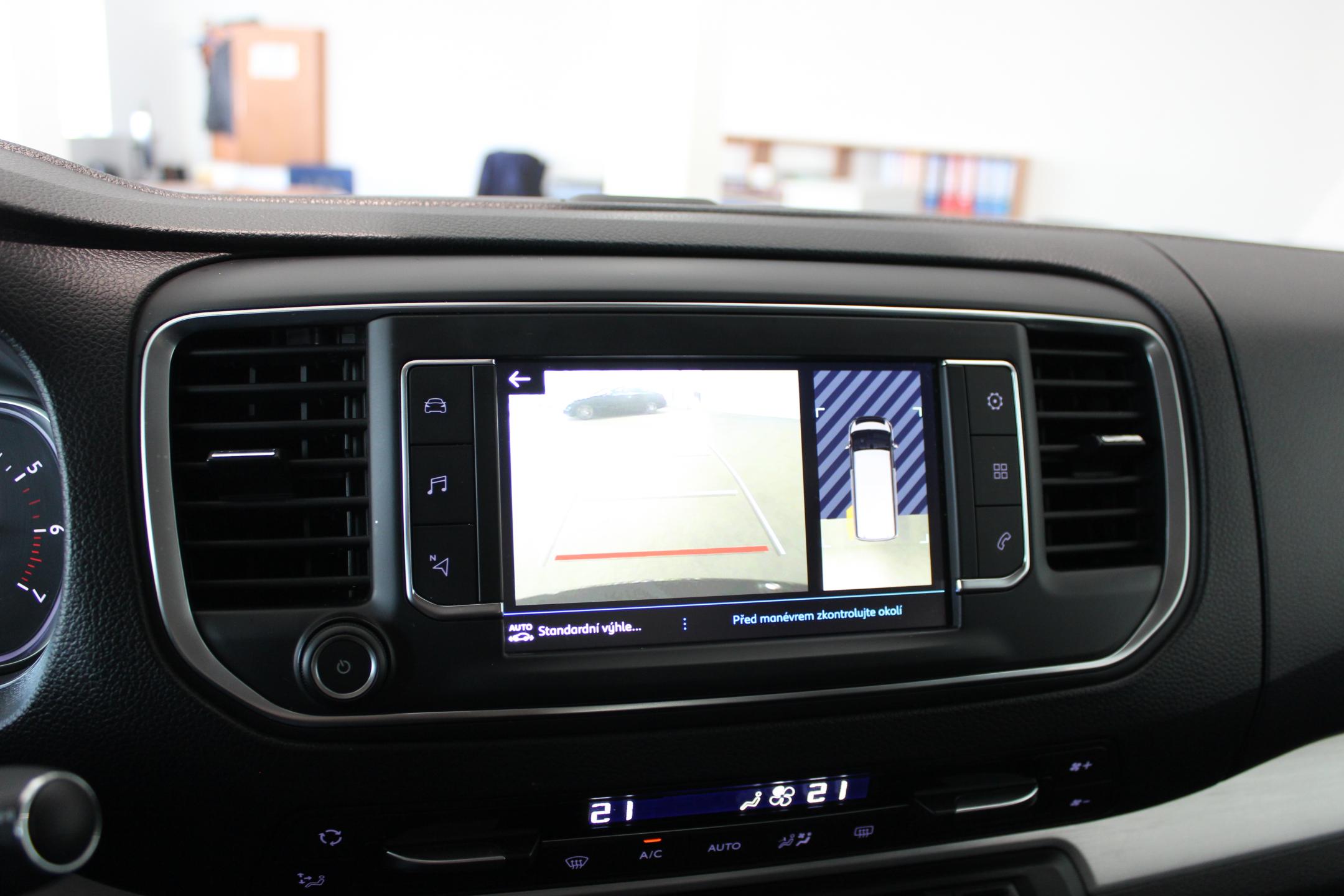 Peugeot Traveller MPV