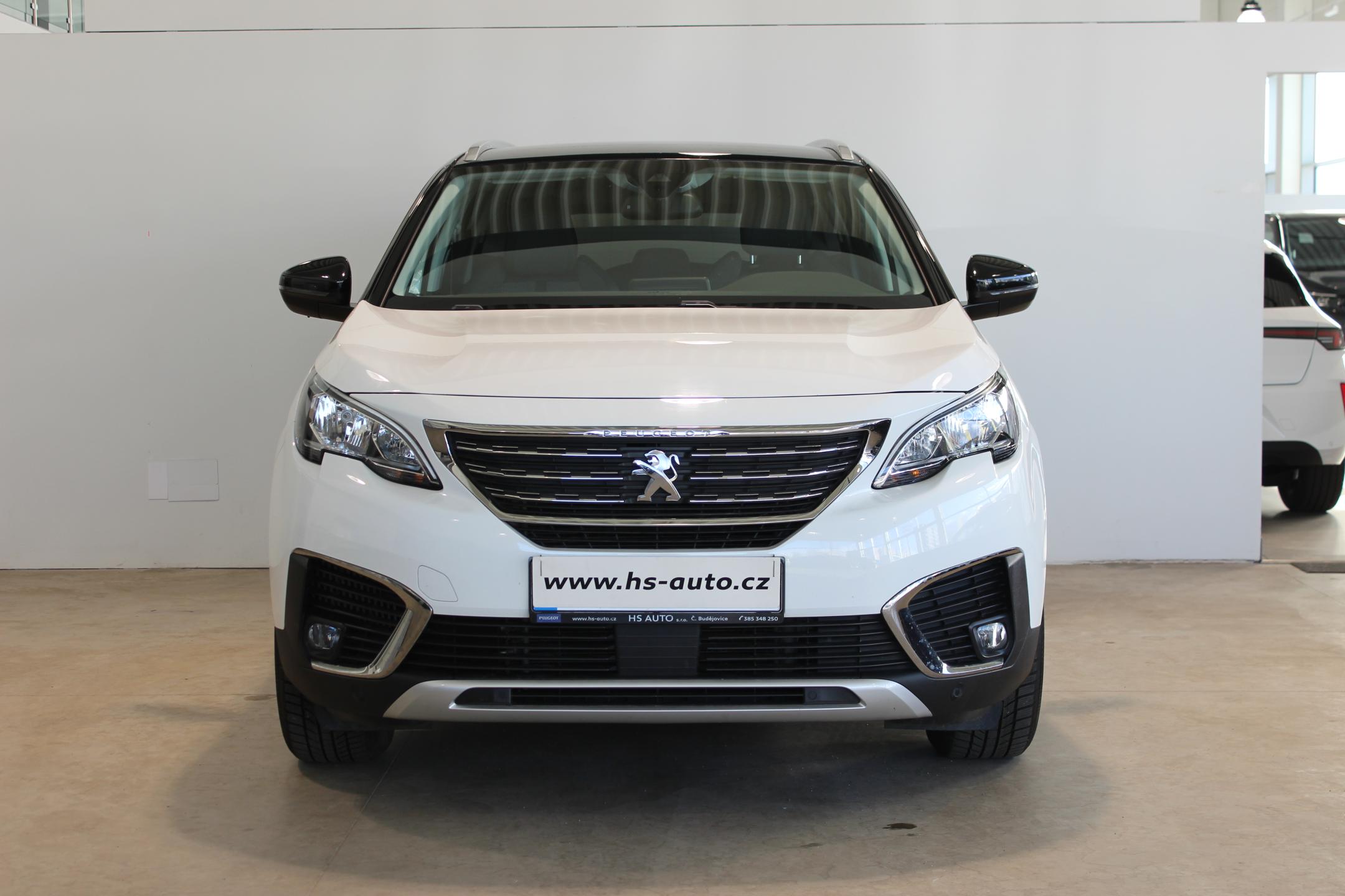 Peugeot 5008 SUV