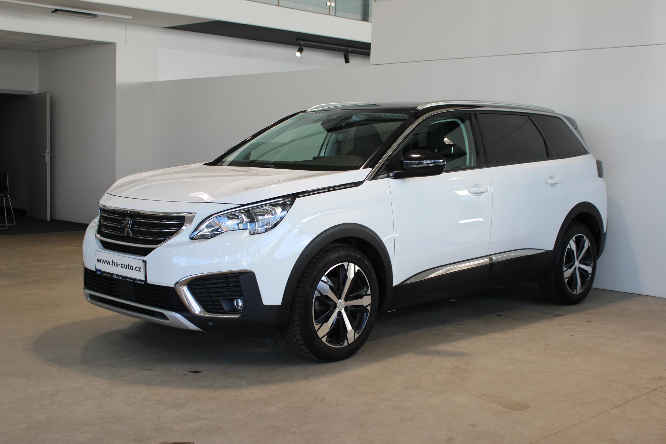 Peugeot 5008 SUV