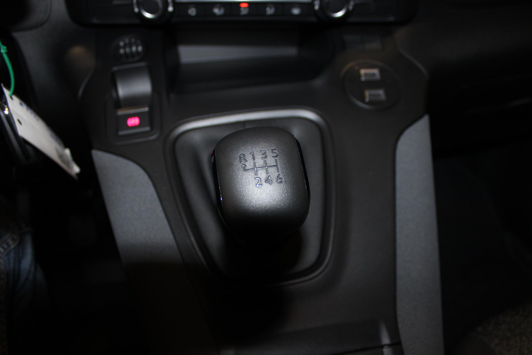 Peugeot Rifter MPV
