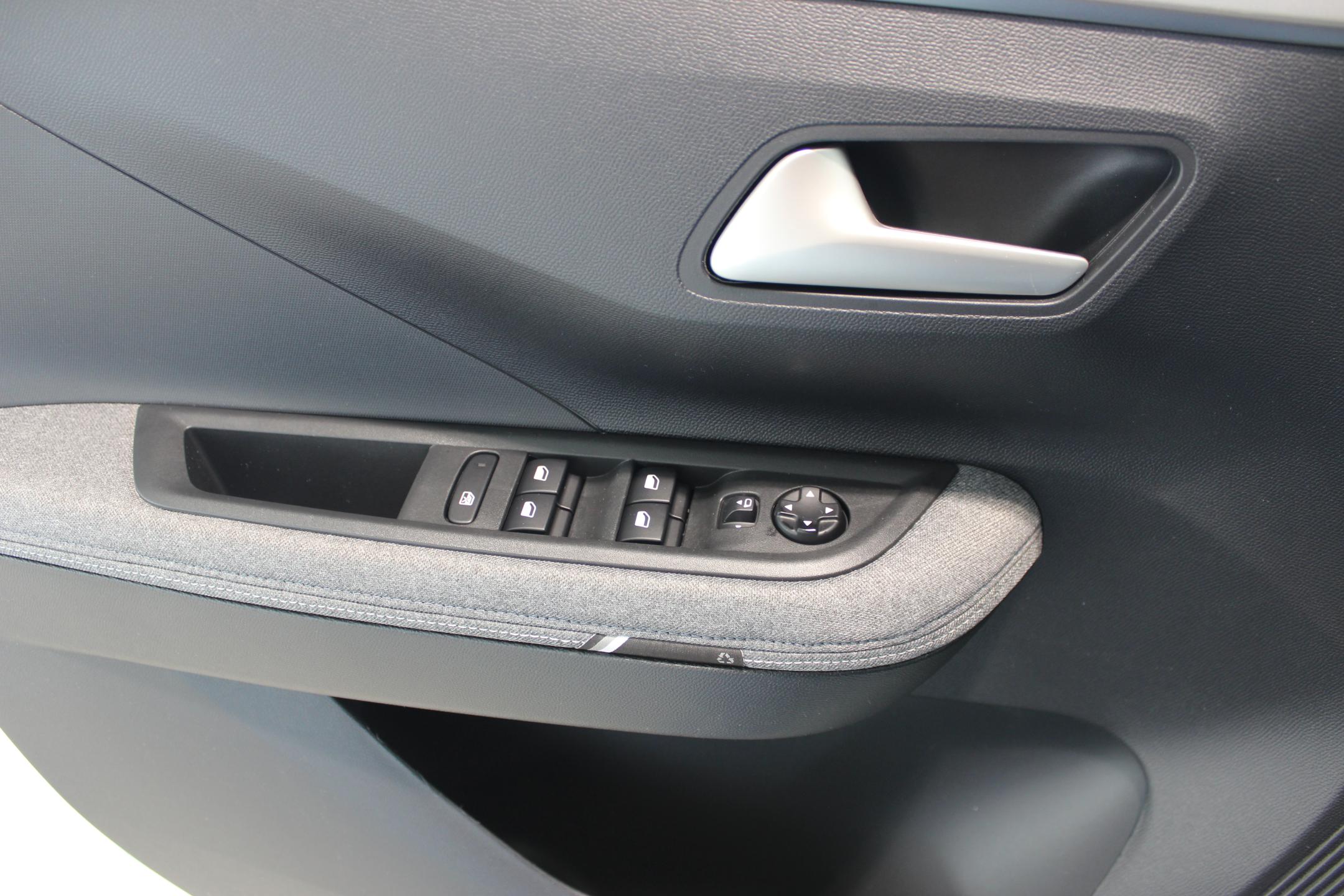 Opel Frontera SUV