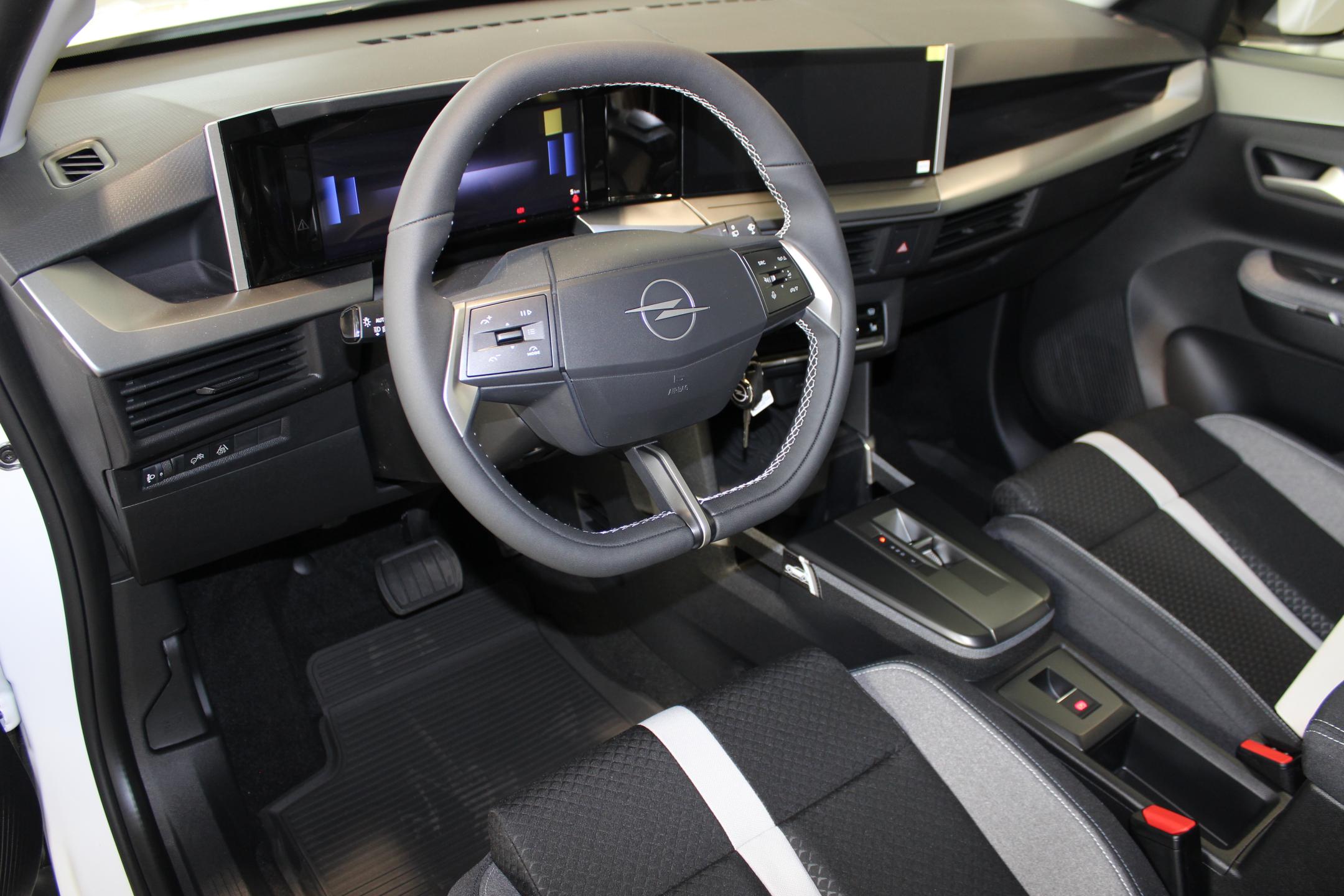 Opel Frontera SUV